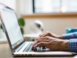 4 Layanan Web Mining Terbaik 2024 dari Penyedia Paling Terpercaya!